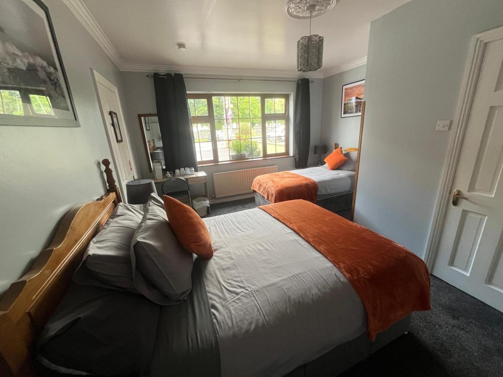 Manorlodge Tralee Buitenkant foto